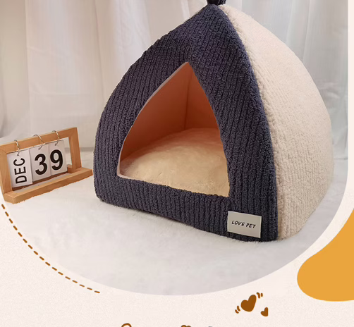 Multi-Functional Triangular Pet Tent – Cozy Cat & Dog Bed with Peak Roof for Medium Dogs