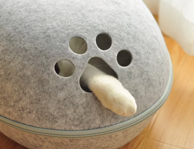 Semi-Enclosed Washable Felt Cat Bed – Breathable All-Season Egg-Shaped Cat House