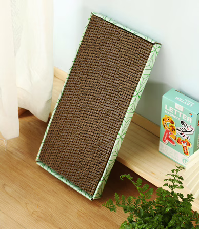 All-in-One Cat Bed & Scratcher – Durable Corrugated Cardboard Cat House with Anti-Shedding Base Tray and Toy