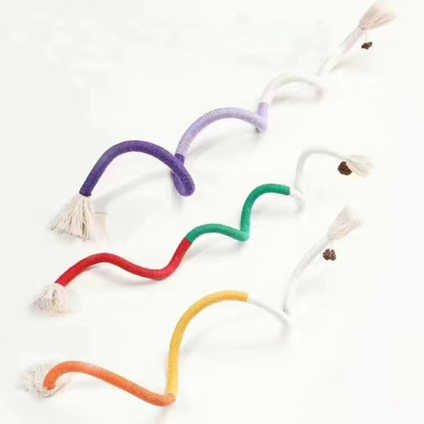 主图-13 Natural Gall Fruit Cat Teething Toy – Quiet, Chewable Rope & Teaser Stick for Self-Play