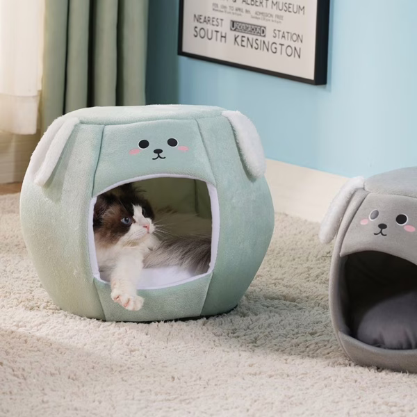 All-Season Warm Bench Pet Bed – Semi-Enclosed Nest for Cats & Dogs