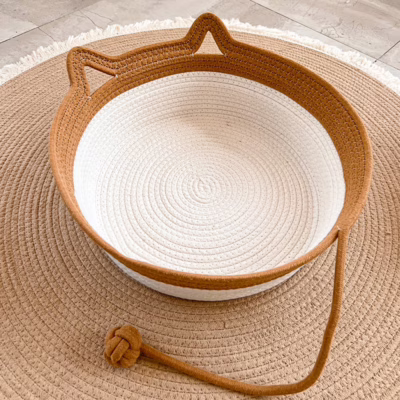Breathable All-Season Cat House – Summer Straw Pet Bed with Scratcher