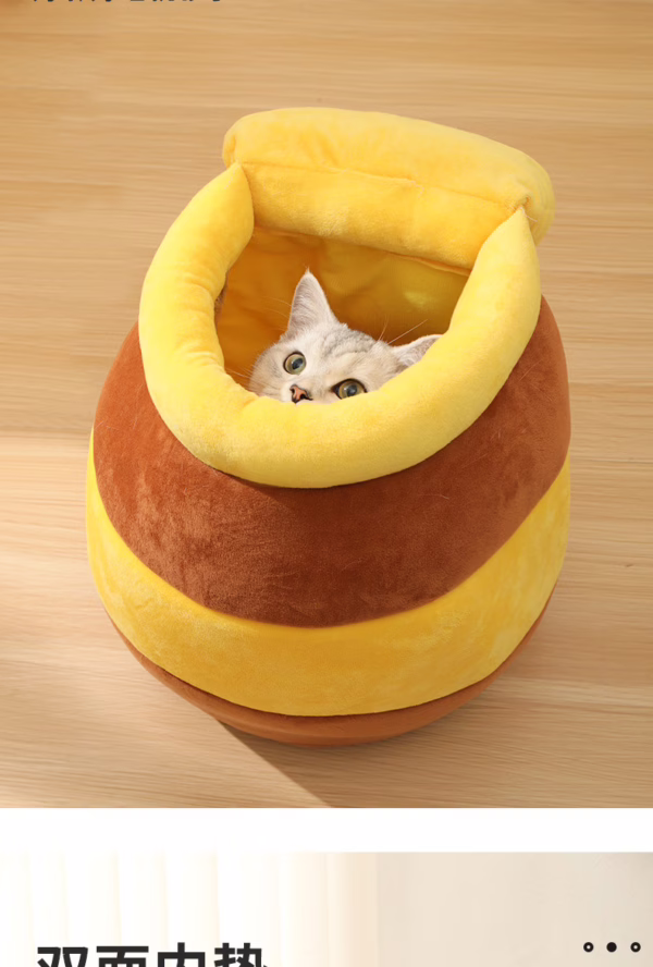 Honey Jar Cat Bed – Cozy Winter Pet Cave Nest for Cats & Kittens | Warm Sleeping Bag-Style Cat House