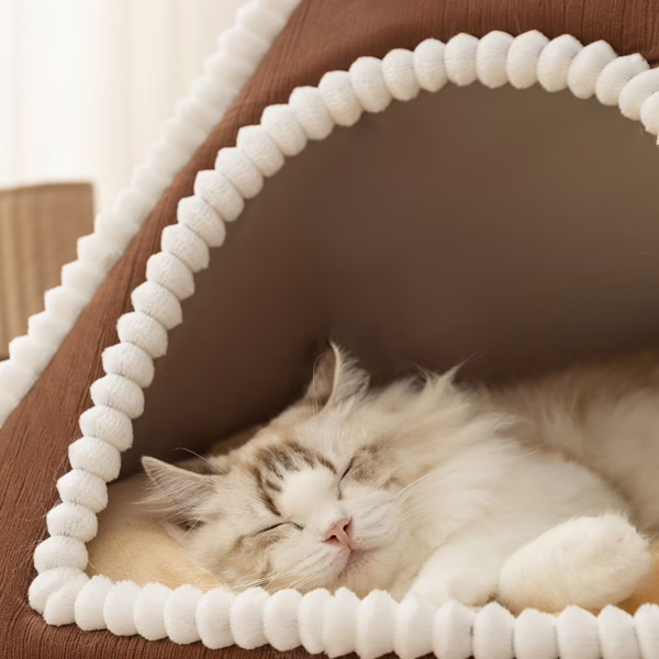 Cozy Pet Tent Bed – Enclosed Cat & Dog House for Fall and Winter, Warm and Secure Design